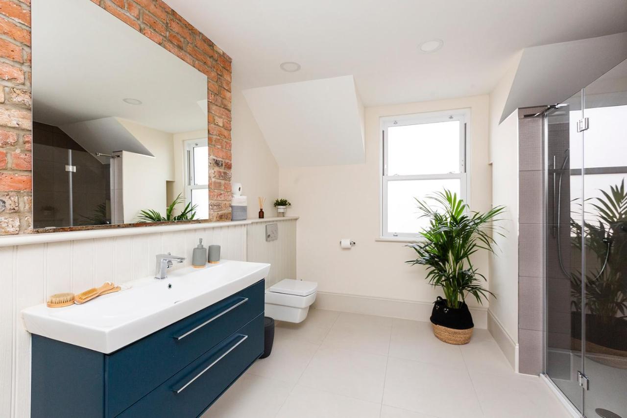 Stunning Seaside Apartment Over 3 Floors Near Margate Westgate-on-Sea 외부 사진